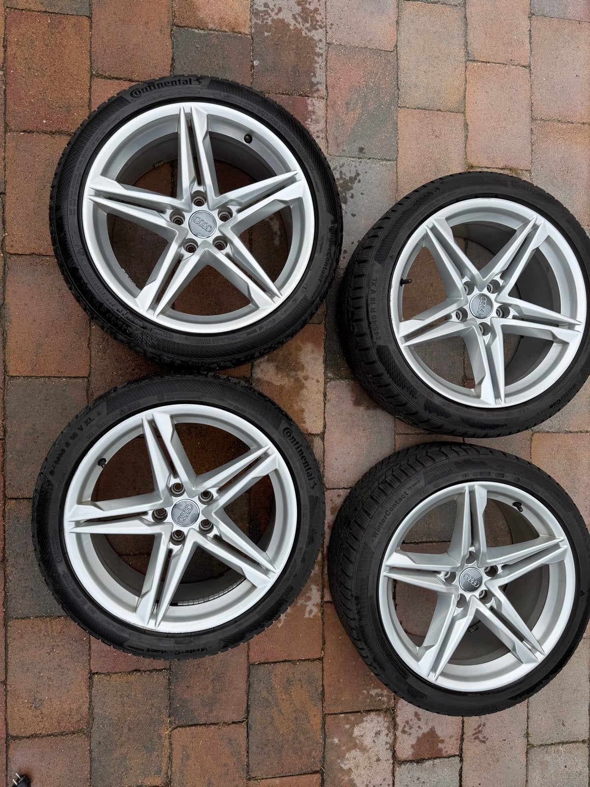 Audi 18 inch S line velgen met Winter banden, Auto-onderdelen, Banden en Velgen, Ophalen, 18 inch, Banden en Velgen, Winterbanden