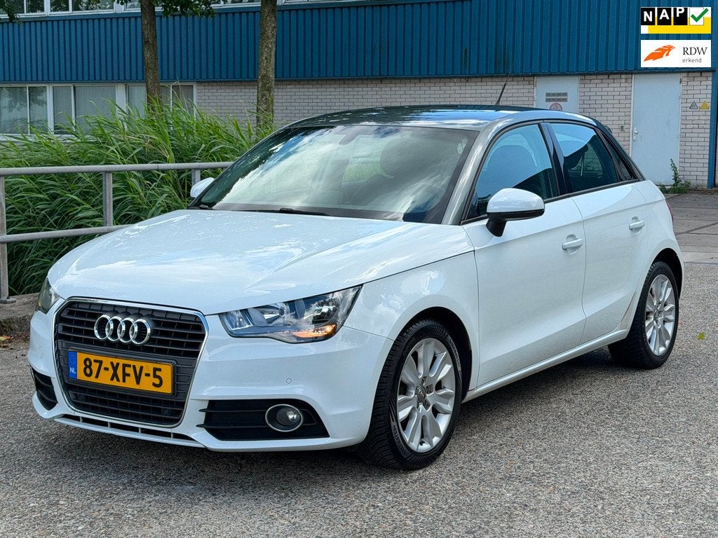 Audi A1 Sportback 1.4 TFSI Ambition Sportback Automaat! Airc, Auto's, Audi, Euro 5, 4 cilinders, 4 stoelen, 610 kg