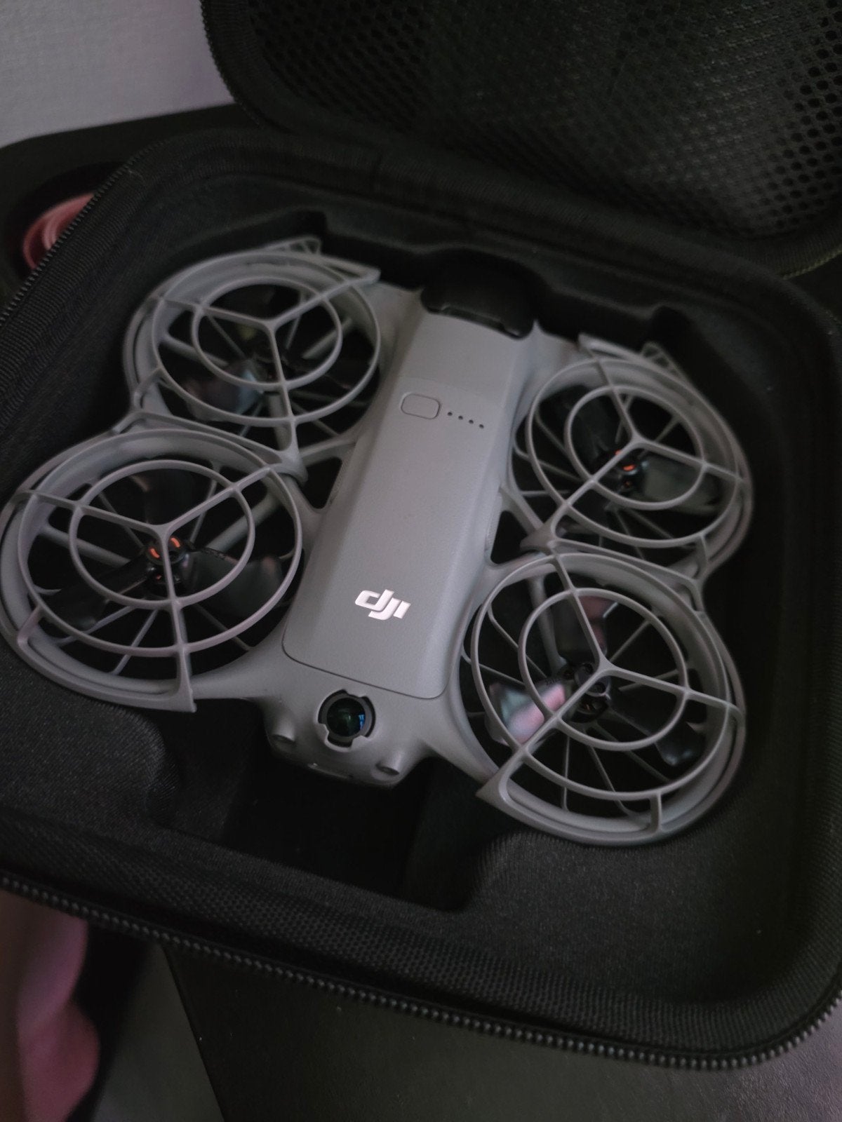 Dji Neo 2 + 2 extra batterijen en case, Ophalen, Zo goed als nieuw