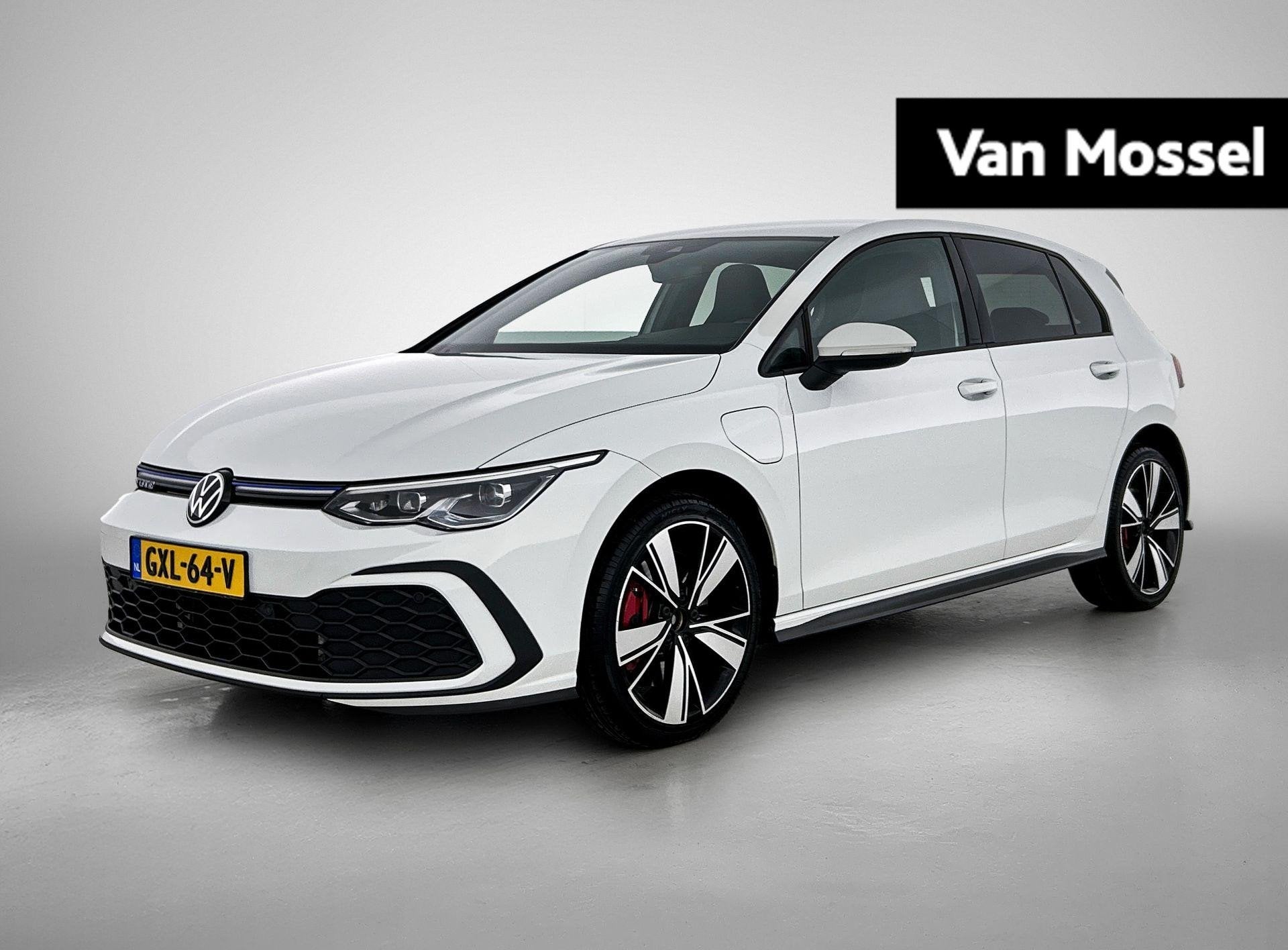 Volkswagen Golf 1.4 eHybrid GTE | 245 PK | Automaat | Parkee