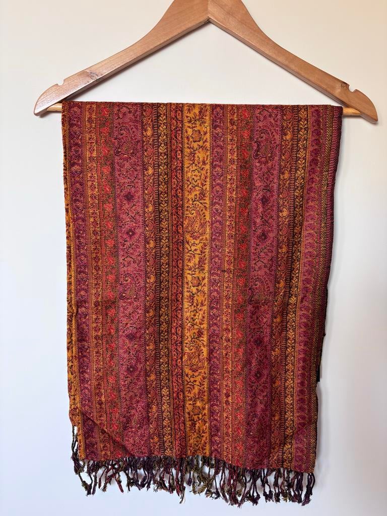 Sjaal viscose zo goed als nieuw, Ophalen of Verzenden, Zo goed als nieuw, Sjaal