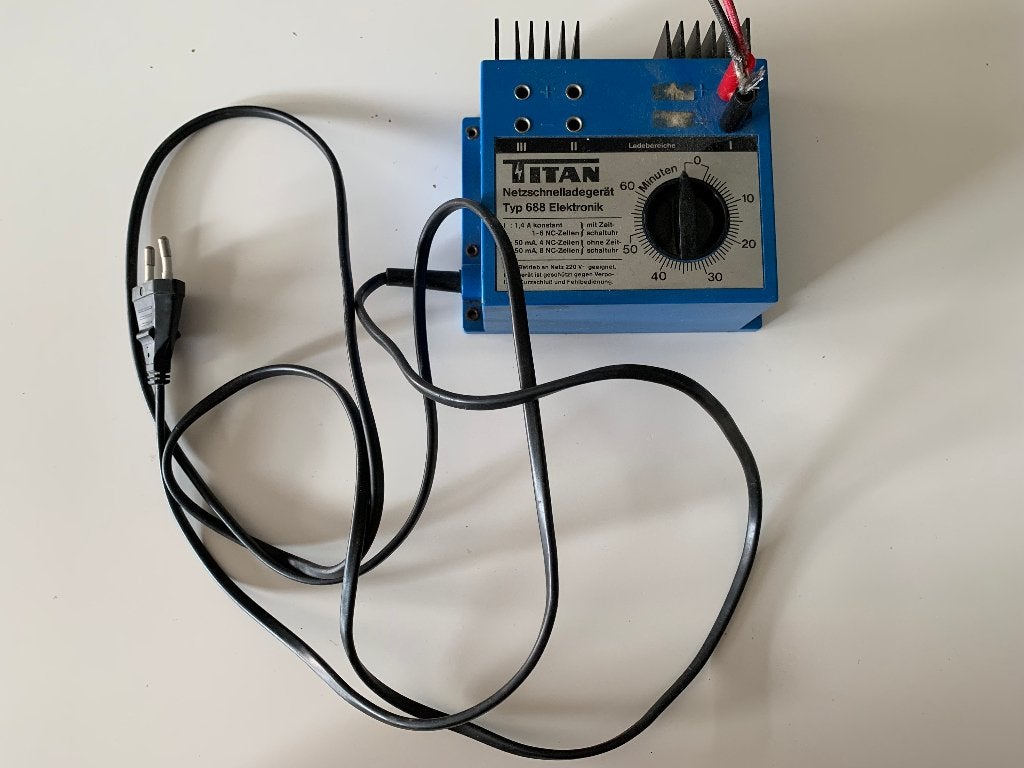 Titan 688 lader rc auto, Verzenden, Gebruikt, Overige schalen, Auto offroad