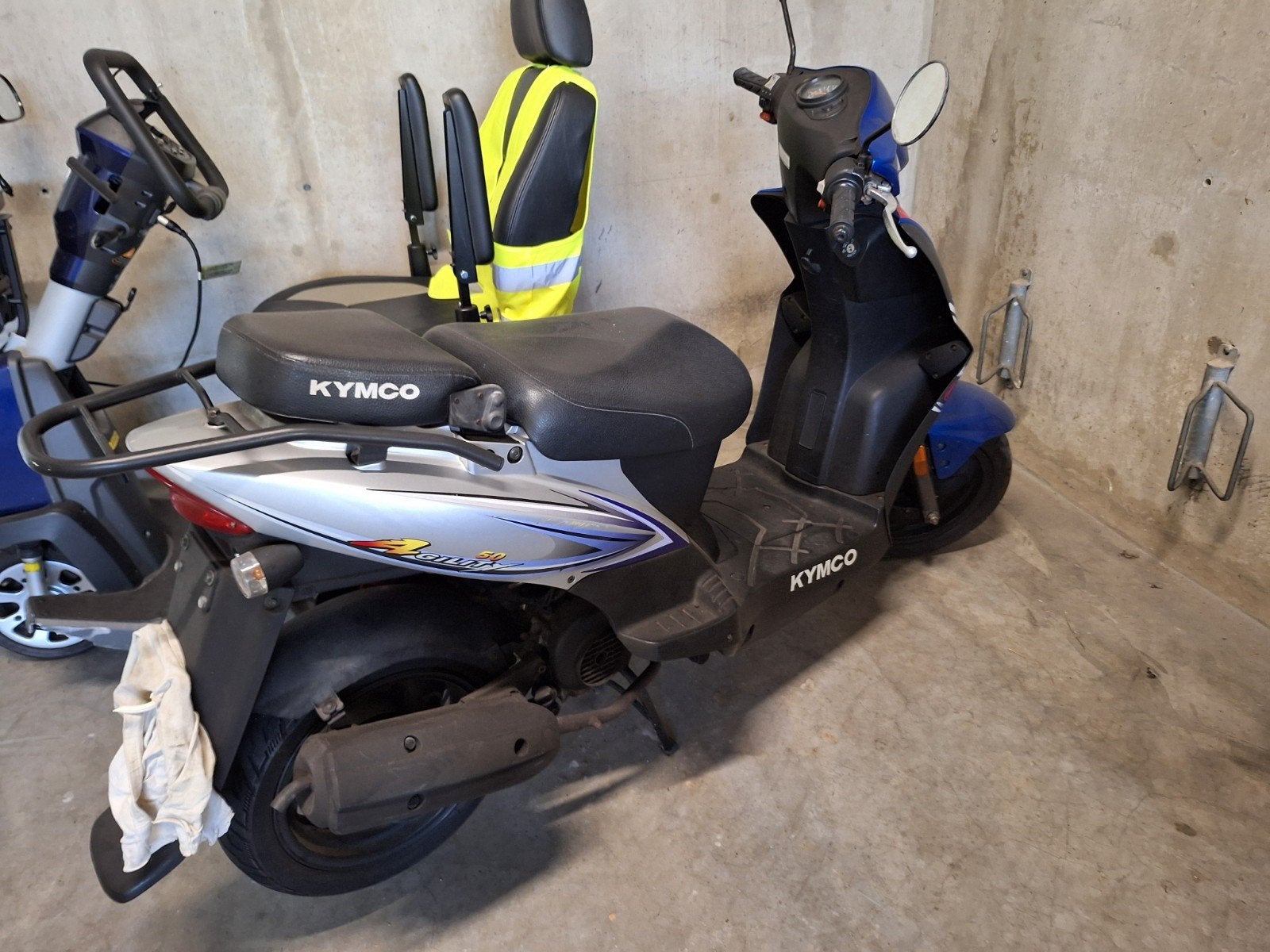 Kymco Agility 50 Scooter - Blauw/Zilver, Fietsen en Brommers, Scooters | Kymco, Gebruikt, Maximaal 45 km/u, Ophalen of Verzenden