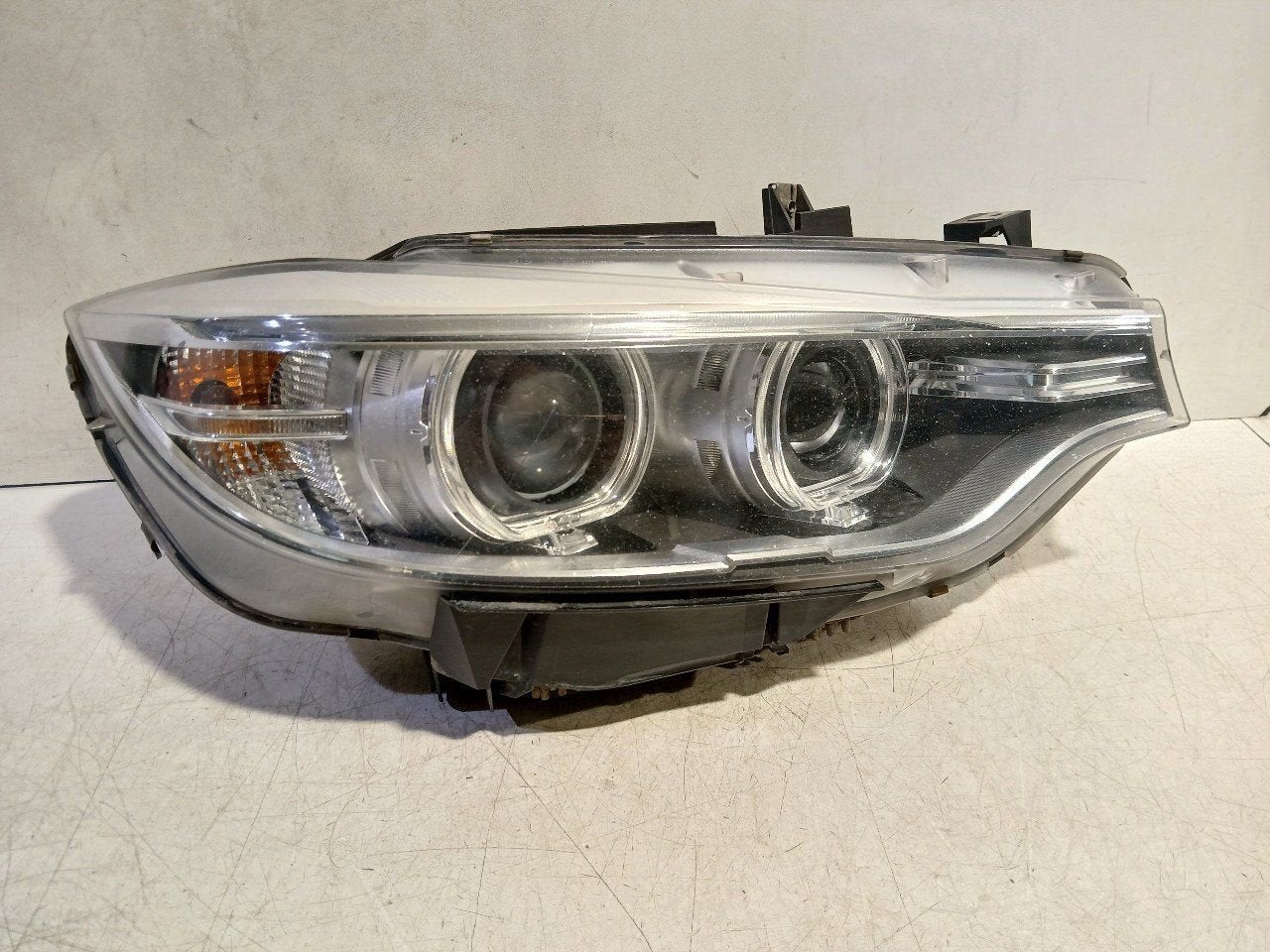 Koplamp rechts BMW 4 serie, Onderdelen@venauto.nl, Van der Ven Autorecycling B.V., Gebruikt, Ettenseweg 76, 4706 PB Roosendaal, The Netherlands