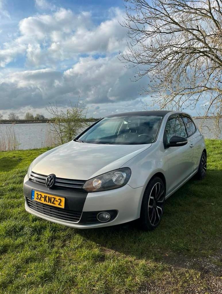 Volkswagen Golf 1.4 TSI 90KW 3D 2010 Grijs, Auto's, Euro 5, 4 cilinders, 122 pk, Origineel Nederlands
