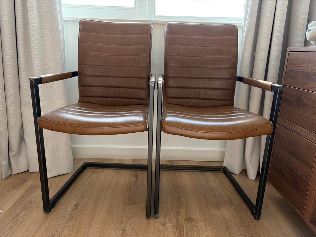 2 stuks Eetkamer stoel JULES (Leer, cognac/bruin), Huis en Inrichting, Stoelen, Ophalen, Gebruikt, Twee, Bruin