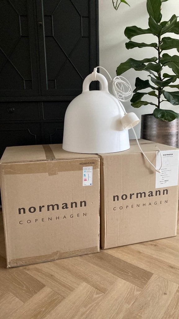 3x Normann Copenhagen lamp bell medium wit - NIEUW, Ophalen, Nieuw, Metaal, E27 (groot)
