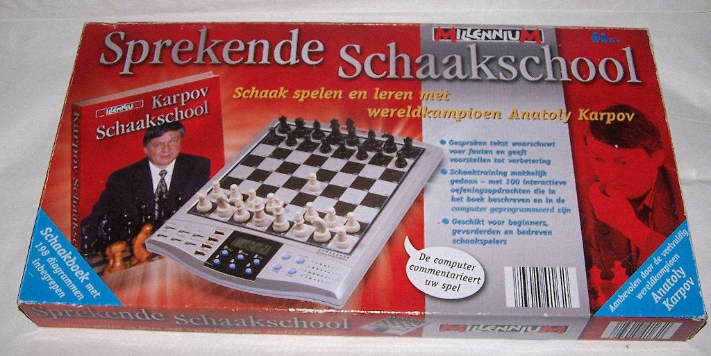 Millennium Sprekende Schaakcomputer met Anatoly Karpov. Nwst, Ophalen of Verzenden, Minder dan 500 stukjes, Zo goed als nieuw