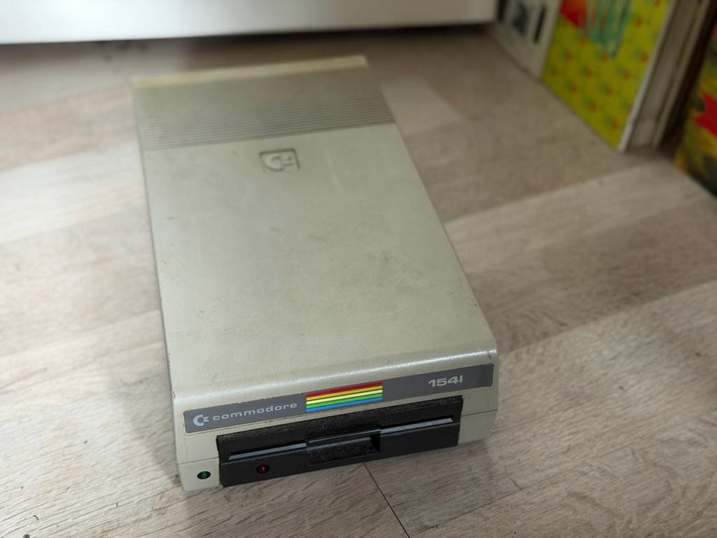 Commodore 1541 Floppy Disk Drive - Vintage Computer, Ophalen of Verzenden