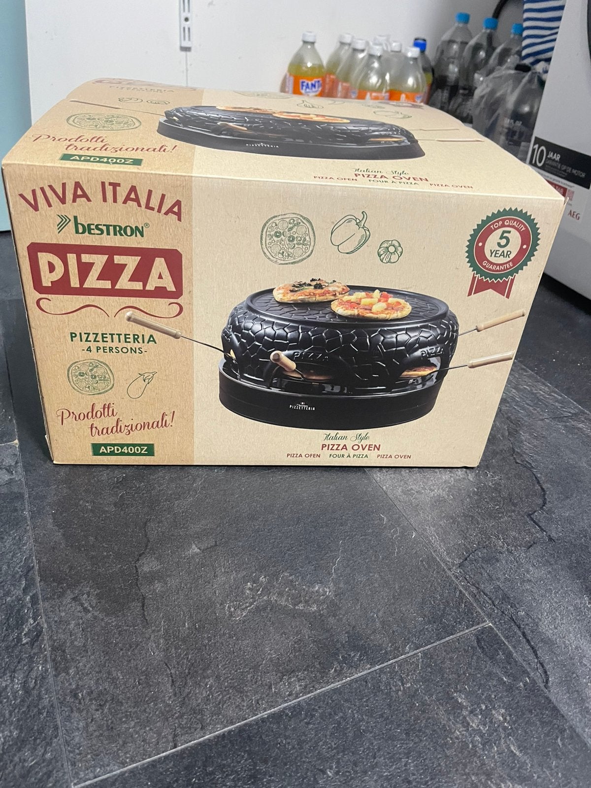 NIEUWE PIZZARETTE 4 PERSOONS, Ophalen, Zo goed als nieuw, 4 t/m 7 personen