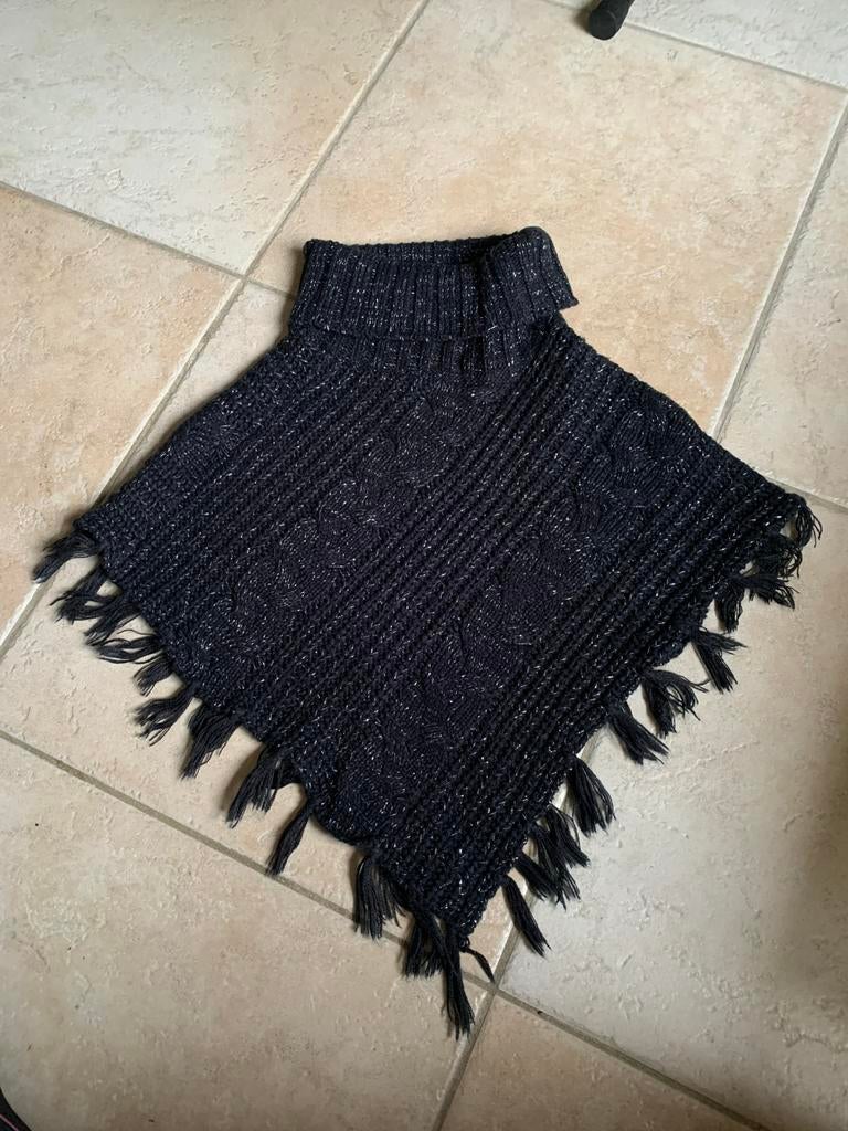 Poncho 122/128, Kinderen en Baby's, Babykleding | Mutsen, Sjaals en Wanten, Ophalen of Verzenden, Zo goed als nieuw, Sjaal