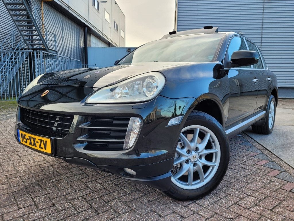 Porsche Cayenne 4.8 S Bijtellingsvriendelijk (bj 2007), Automaat, Cayenne, Parkeersensor, 147 €/maand