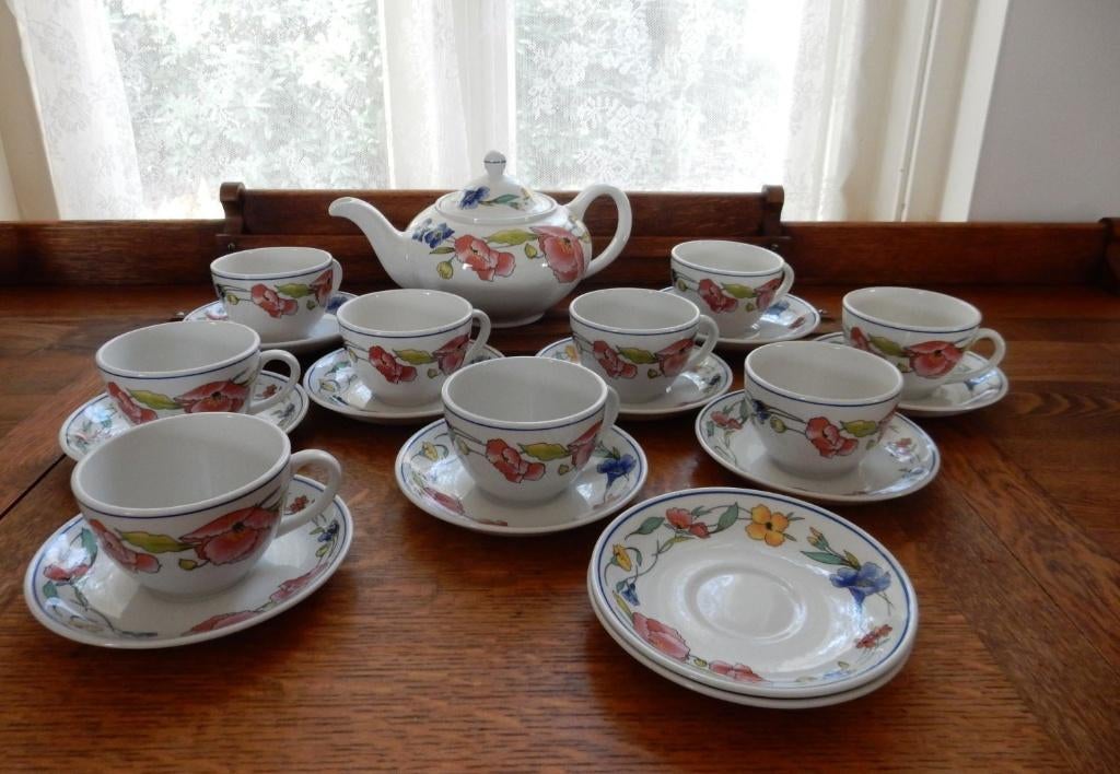 Alpine Meadow service.(1), Huis en Inrichting, Keuken | Servies, Ophalen, Zo goed als nieuw, Bord(en), Overige stijlen