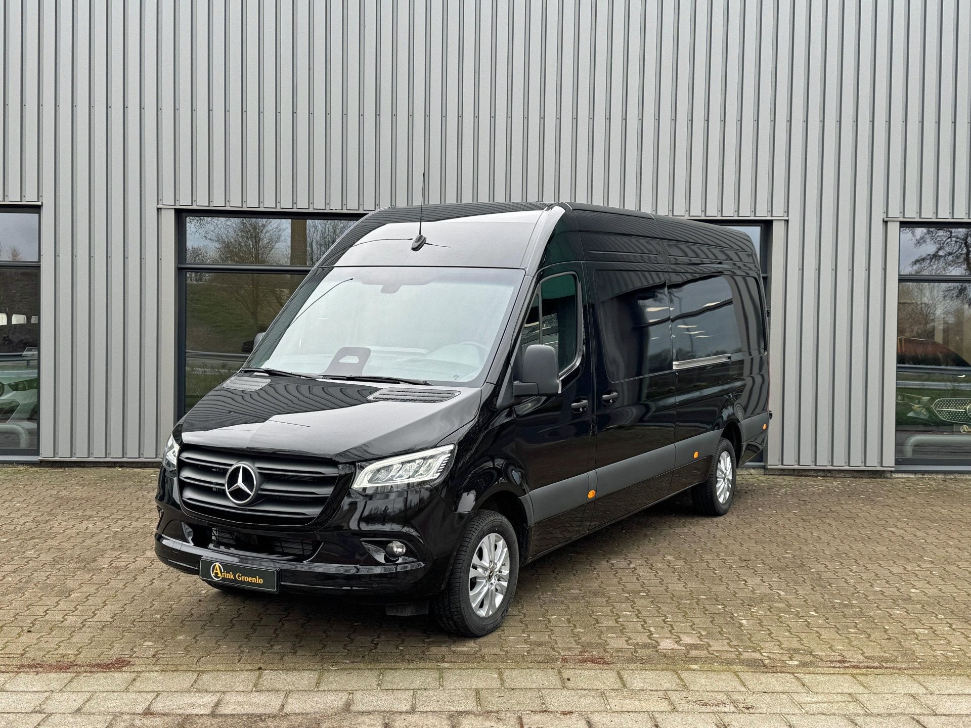 Mercedes-Benz Sprinter 319 L3H2 2x Schuifdeur BPM vrij Distr, Auto's, Automaat, 12 maanden, Achterwielaandrijving, Gebruikt