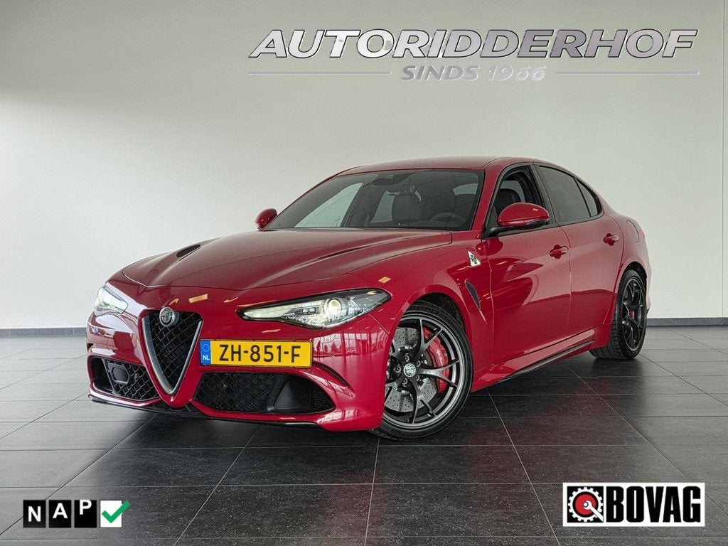 Alfa Romeo Giulia 2.9 V6 Quadrifoglio 510PK | Keramische rem, Auto's, Alfa Romeo, Automaat, Gebruikt, 4 stoelen, Geïmporteerd