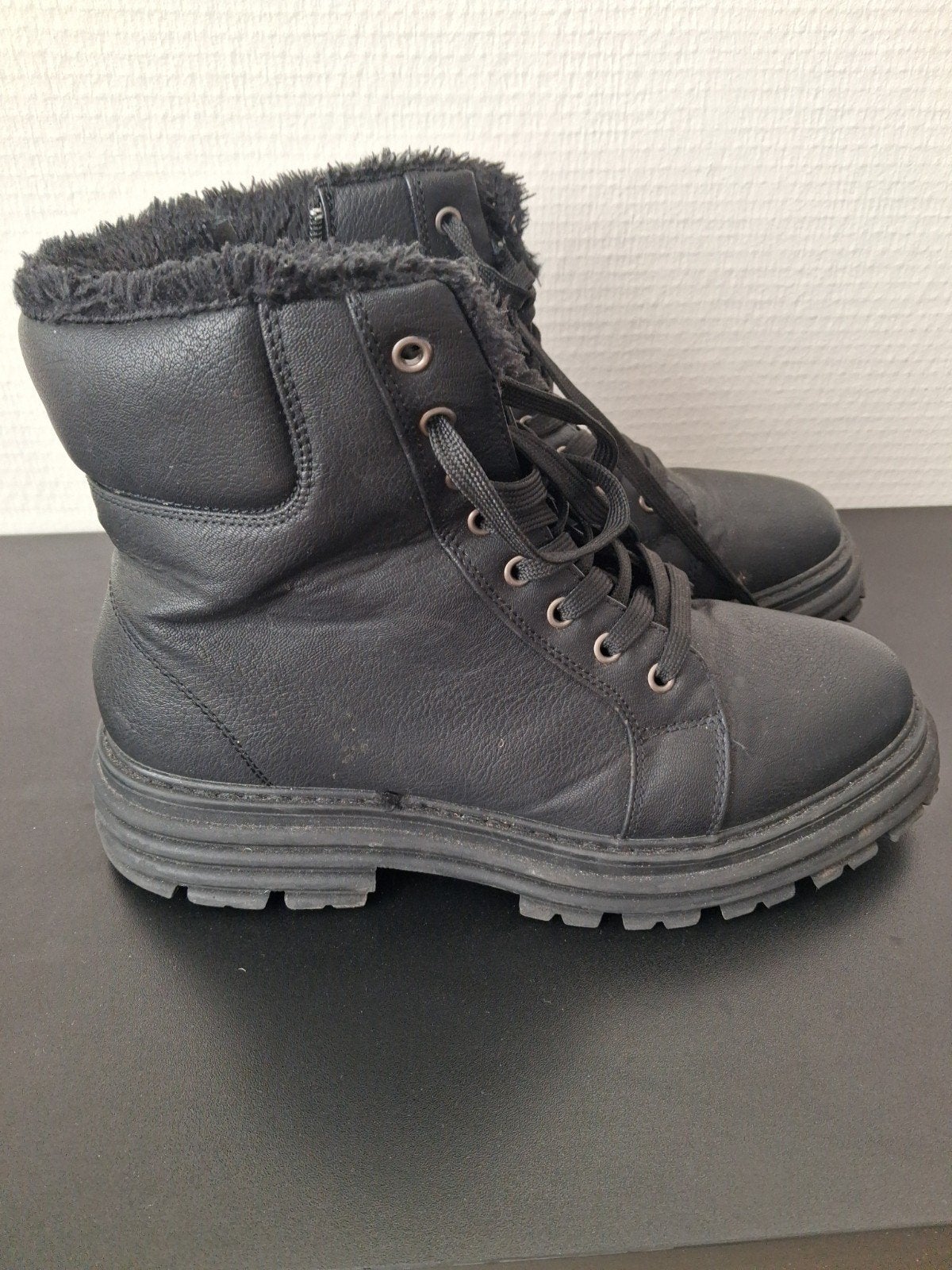 zgn weinig gedragen zwarte dames schoenen maat 41, Ophalen, Zwart, Wandelschoenen, Zo goed als nieuw