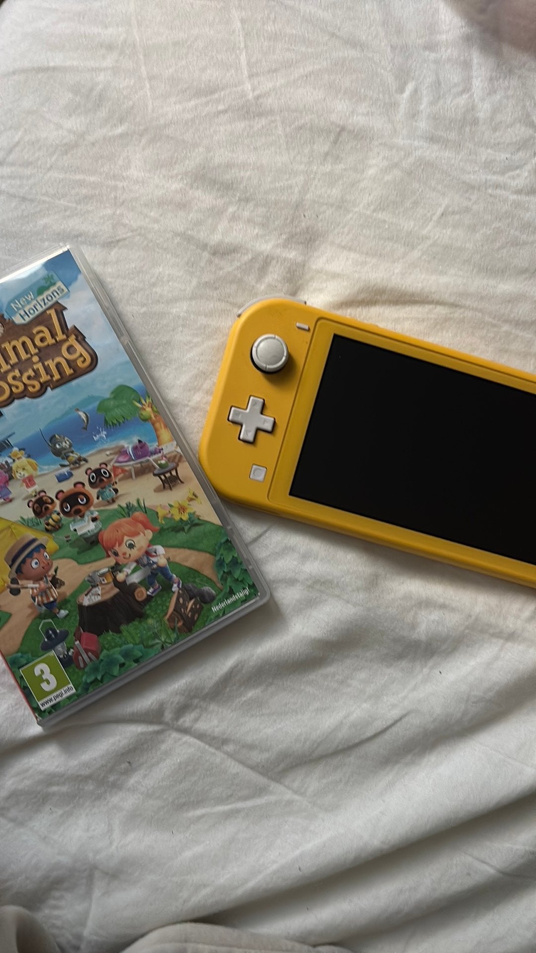 Nintendo Switch Lite + Animal Crossing, Spelcomputers en Games, Ophalen of Verzenden, Zo goed als nieuw