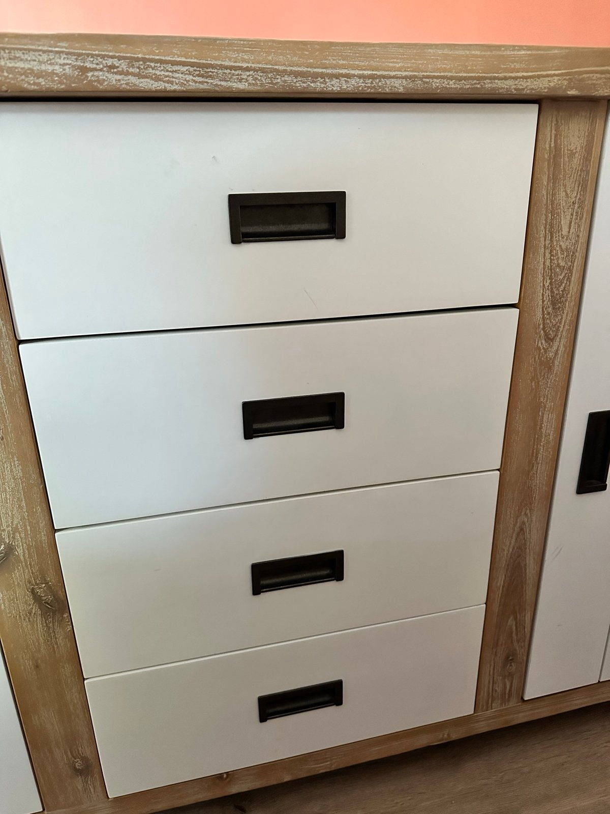 Foto 8 van Massief houten dressoir + tv meubel - Landelijke stijl