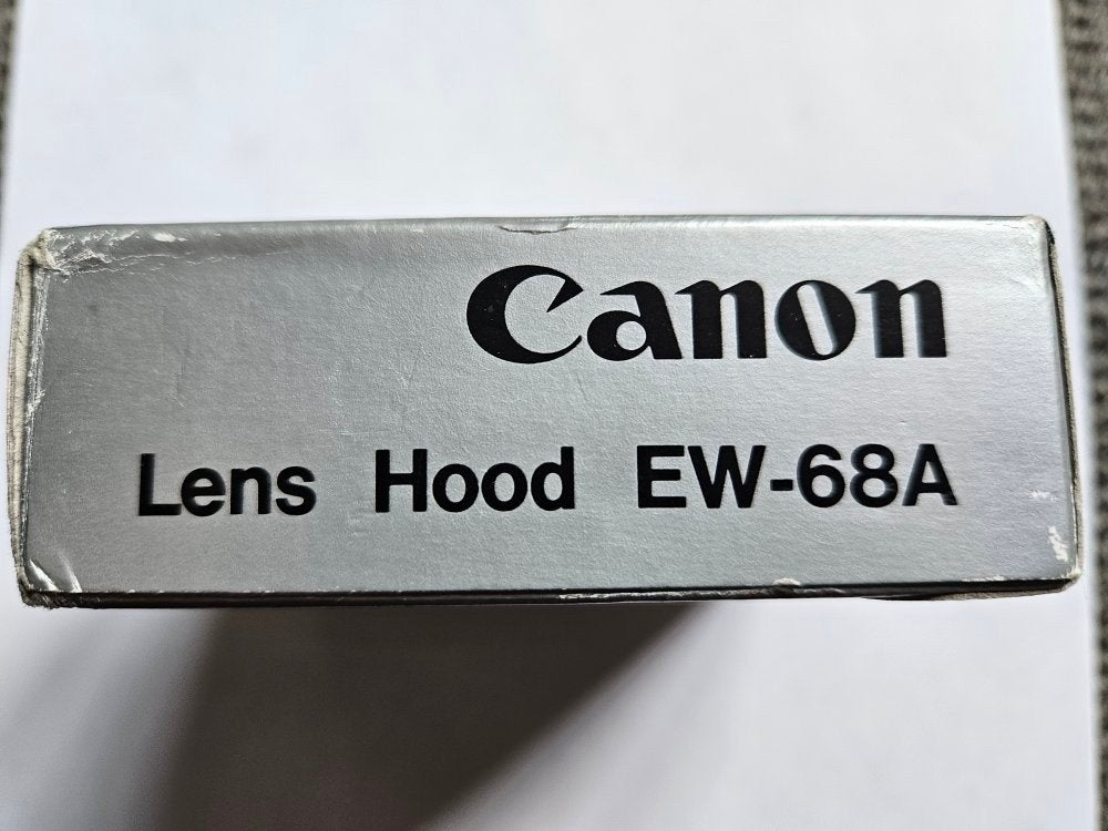Canon lens hood zonnekap EW-68A, Canon, Verzenden, Zo goed als nieuw, Zonnekap