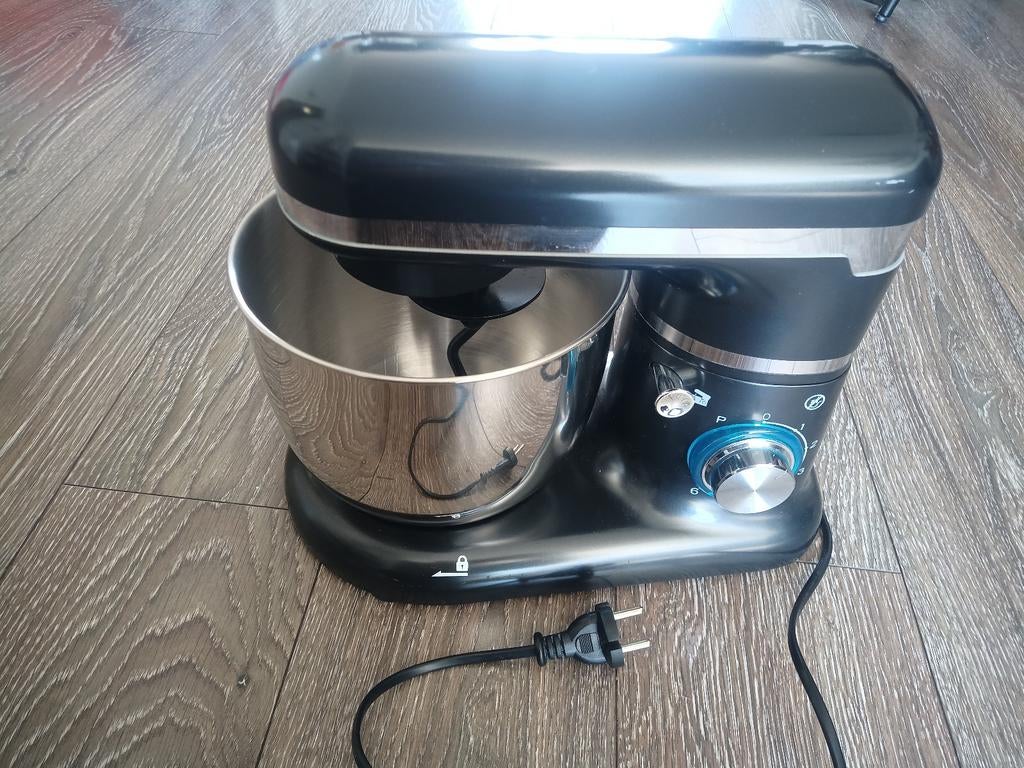QUIGG Keukenmachine met RVS Kom - Zwart, Witgoed en Apparatuur, Keukenmixers, 4 liter of meer, Ophalen, Zo goed als nieuw, 3 snelheden of meer