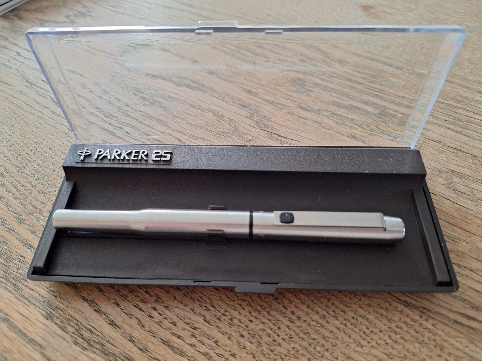 Nieuwe Parker Rollerball Pen Jaren '70 met Cassette, Verzamelen, Pennenverzamelingen, Ophalen of Verzenden
