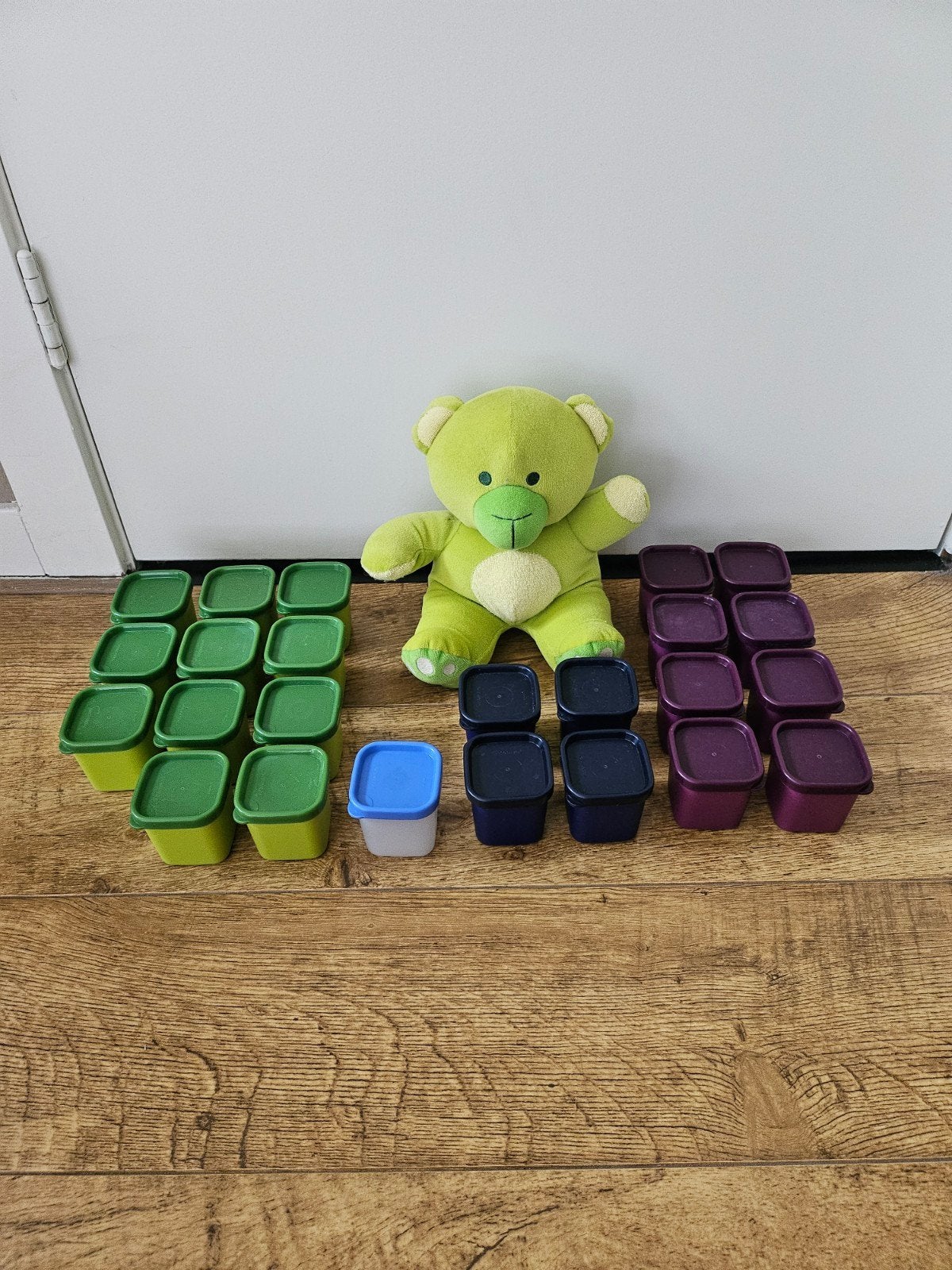 * Tupperware mini potjes vierkant €2,50 p.s., Gebruikt, Overige kleuren, Ophalen of Verzenden, Met deksel