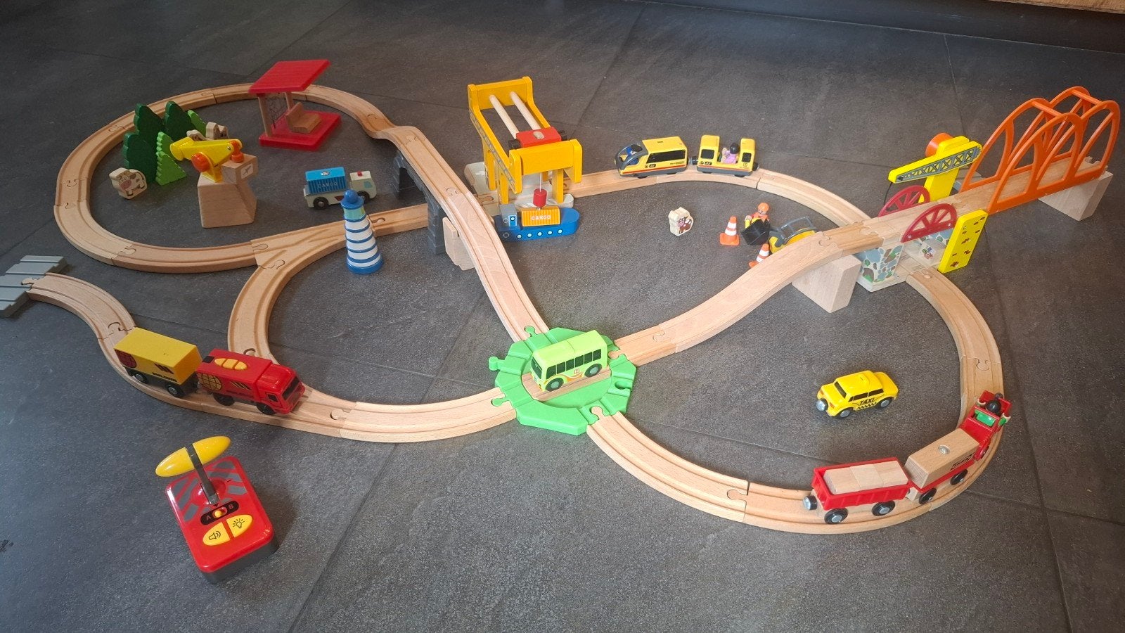 Grote Houten Treinset: Playtive, IKEA & Mentari, Ophalen of Verzenden, Gebruikt