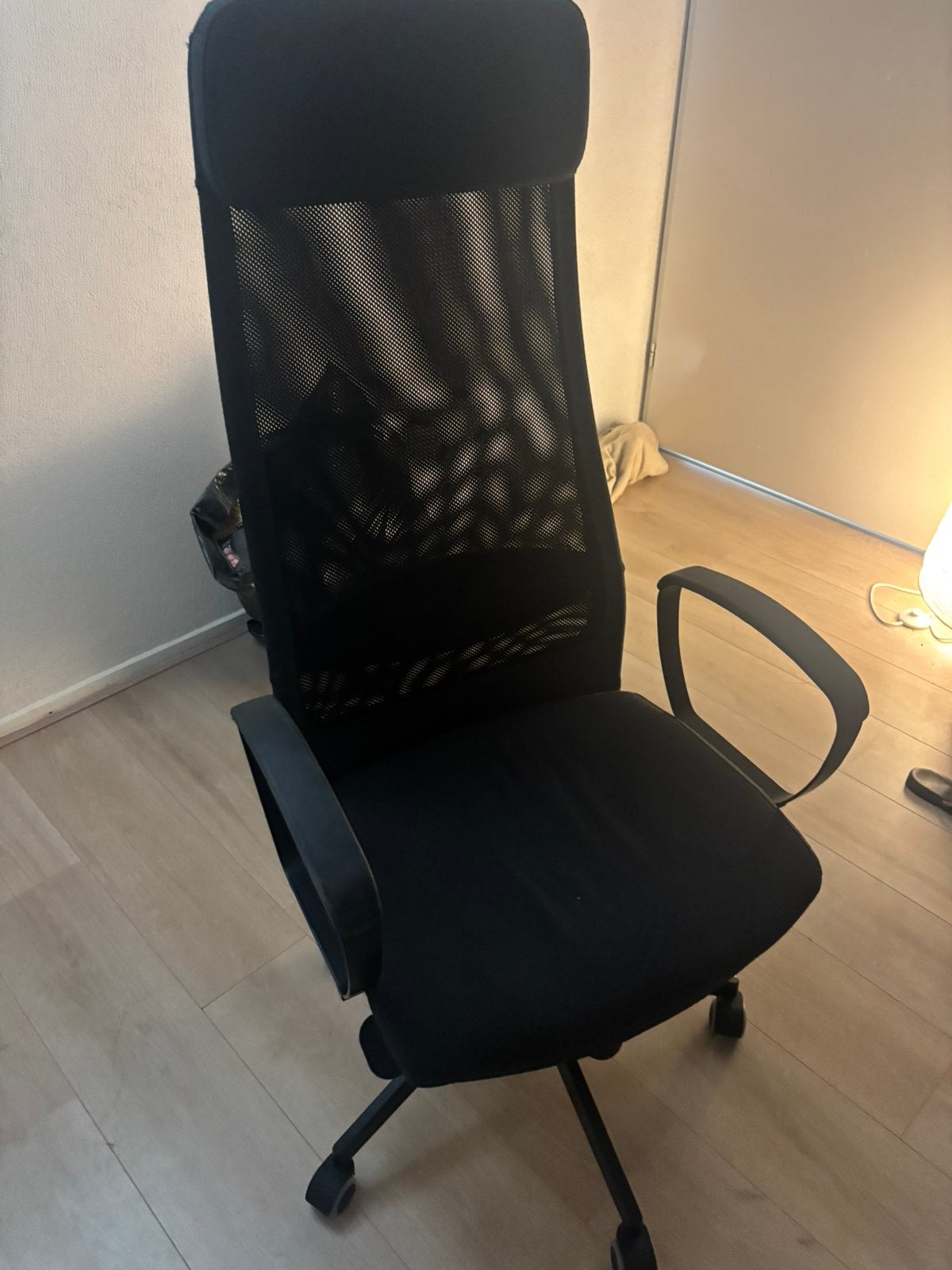 Ikea Bureau Stoel Markus, Huis en Inrichting, Bureaustoelen, Ophalen, Zo goed als nieuw, Zwart