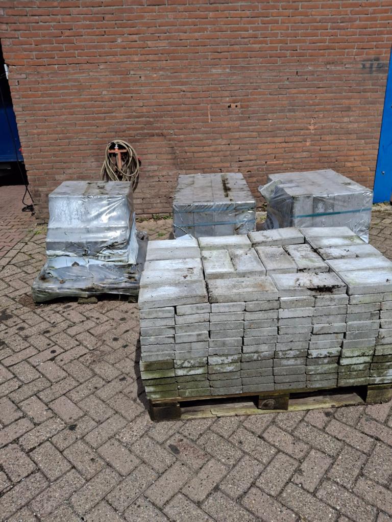 Grote party 30x15x4 halve stoeptegels, Ophalen, Overige typen, Nieuw, 10 m² of meer