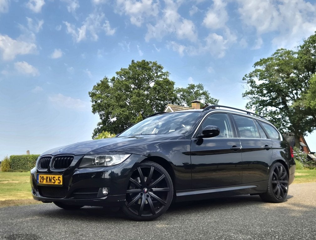BMW 3 Serie Touring 316i Business, nieuwe ketting!, Gebruikt, 1599 cc, 4 cilinders, Zwart