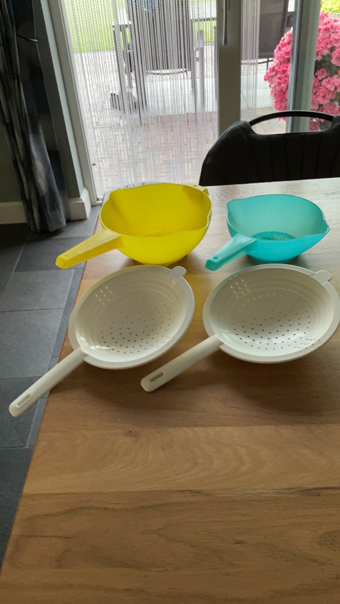 Tupperware hand vergieten, Ophalen of Verzenden, Zo goed als nieuw, Blauw, Overige typen