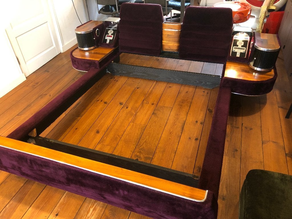Prachtig Space age "Poltrona Frau" bed, vintage design, Overige kleuren, Tweepersoons, Zo goed als nieuw, 200 cm