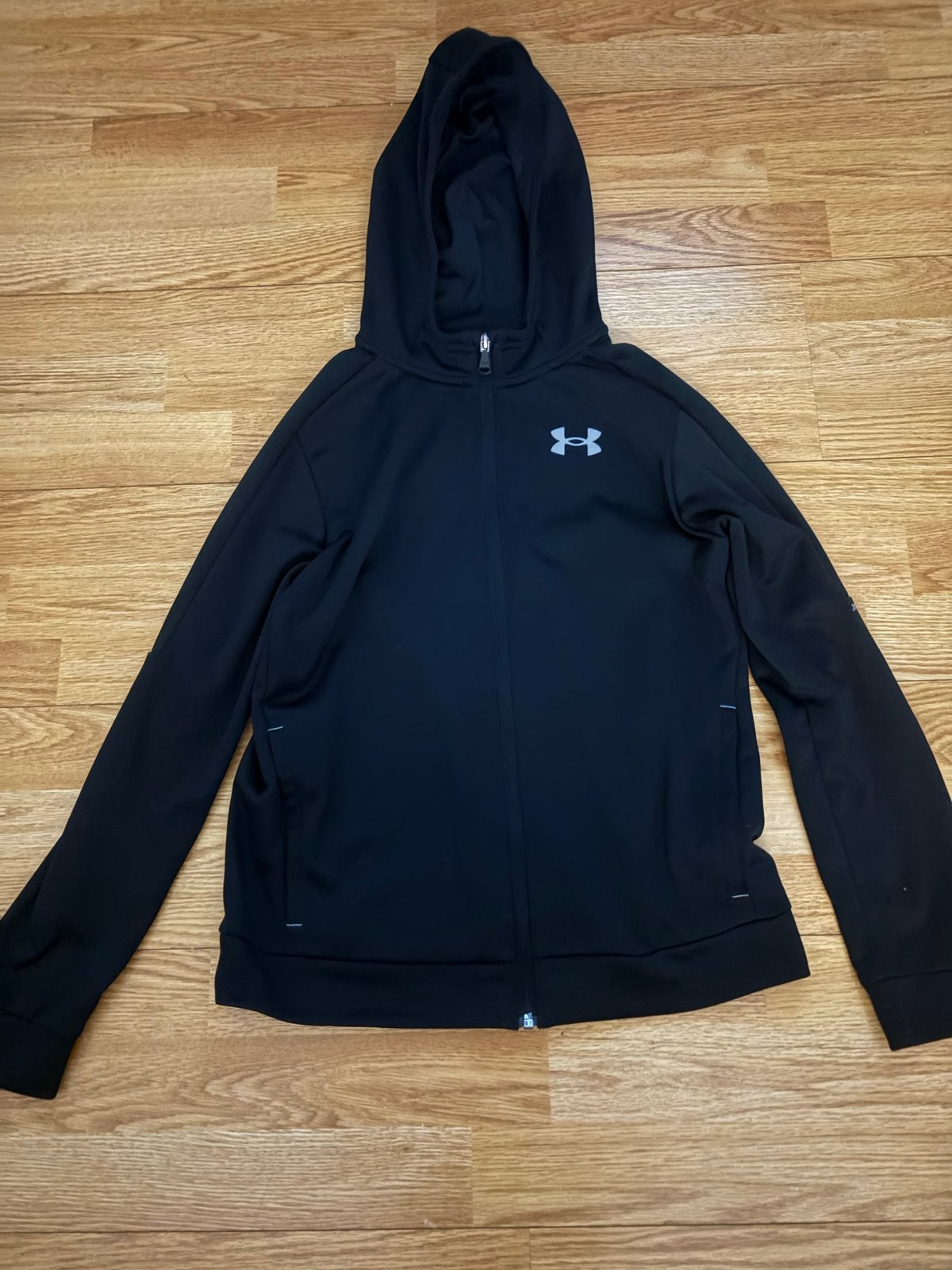 Under Armour hoodie zwart - Maat YLG/JG/G, Ophalen, Zo goed als nieuw