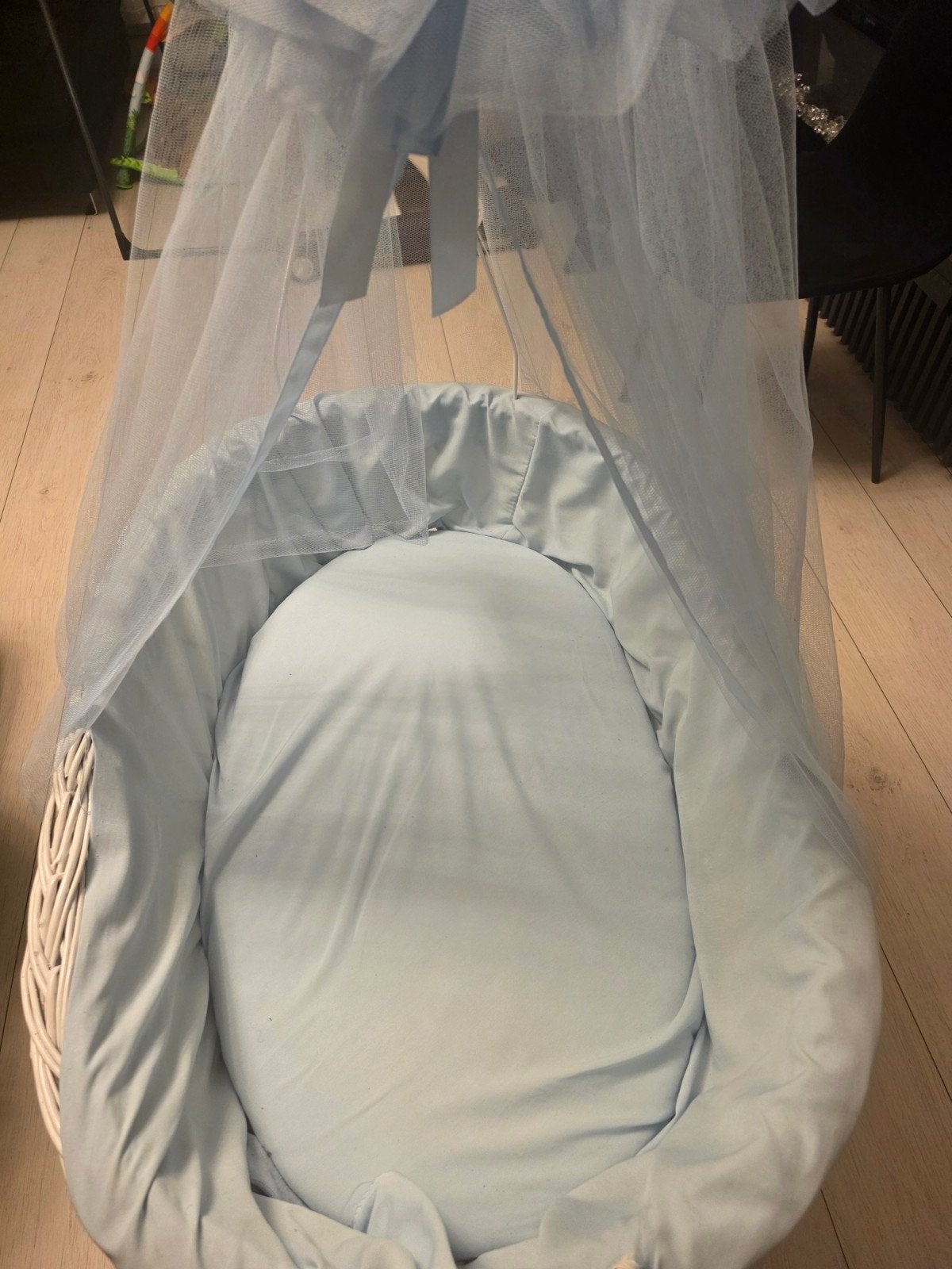 Ovaal babywieg, Kinderen en Baby's, Babywiegjes en Ledikanten, Ophalen of Verzenden, Zo goed als nieuw, Wieg