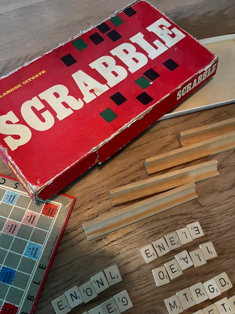 Scrabble, Drie of vier spelers, Ophalen, Gebruikt