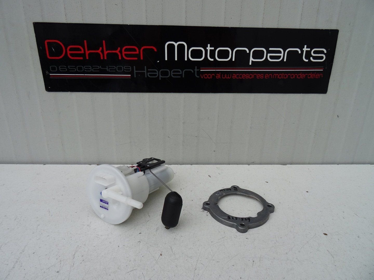 Benzinepomp / Brandstofpomp Yamaha MT-09 / SP 2024-2025-2026, Motoren, Ophalen of Verzenden, -, -, -
