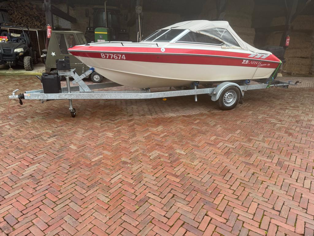 Larson American 170 Speedboot met Trailer, Watersport en Boten, Ophalen, Overige merken, Gebruikt, Tot 1.00 meter