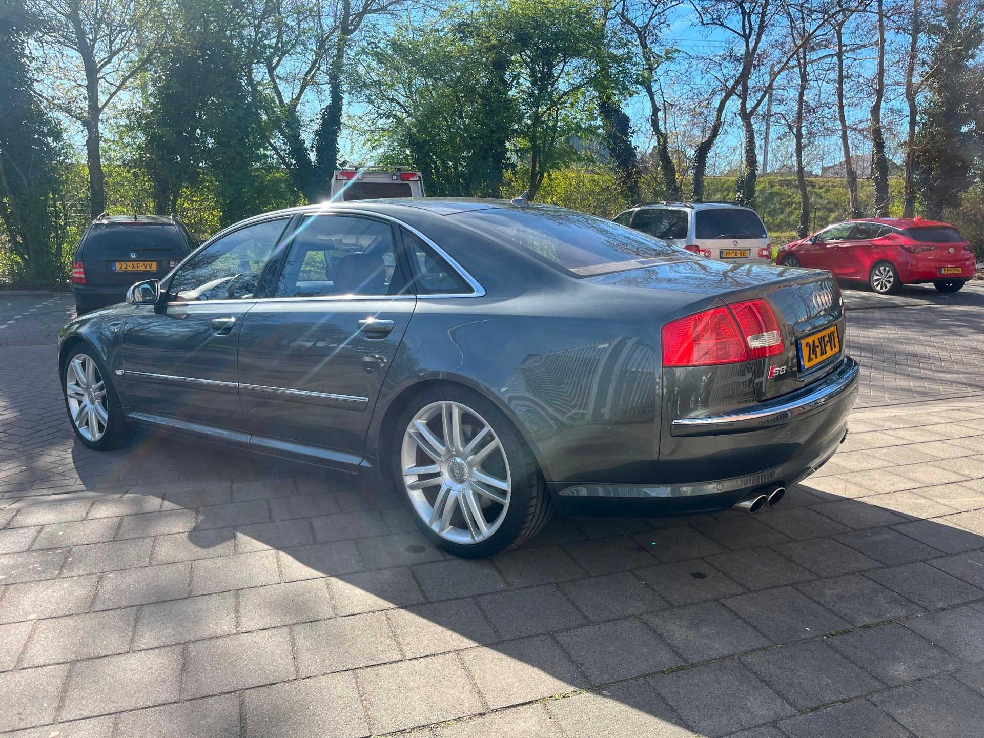 Audi A8 5.2 S8 Pro Line, Auto's, Audi, Automaat, Gebruikt, 5204 cc, 120 €/maand