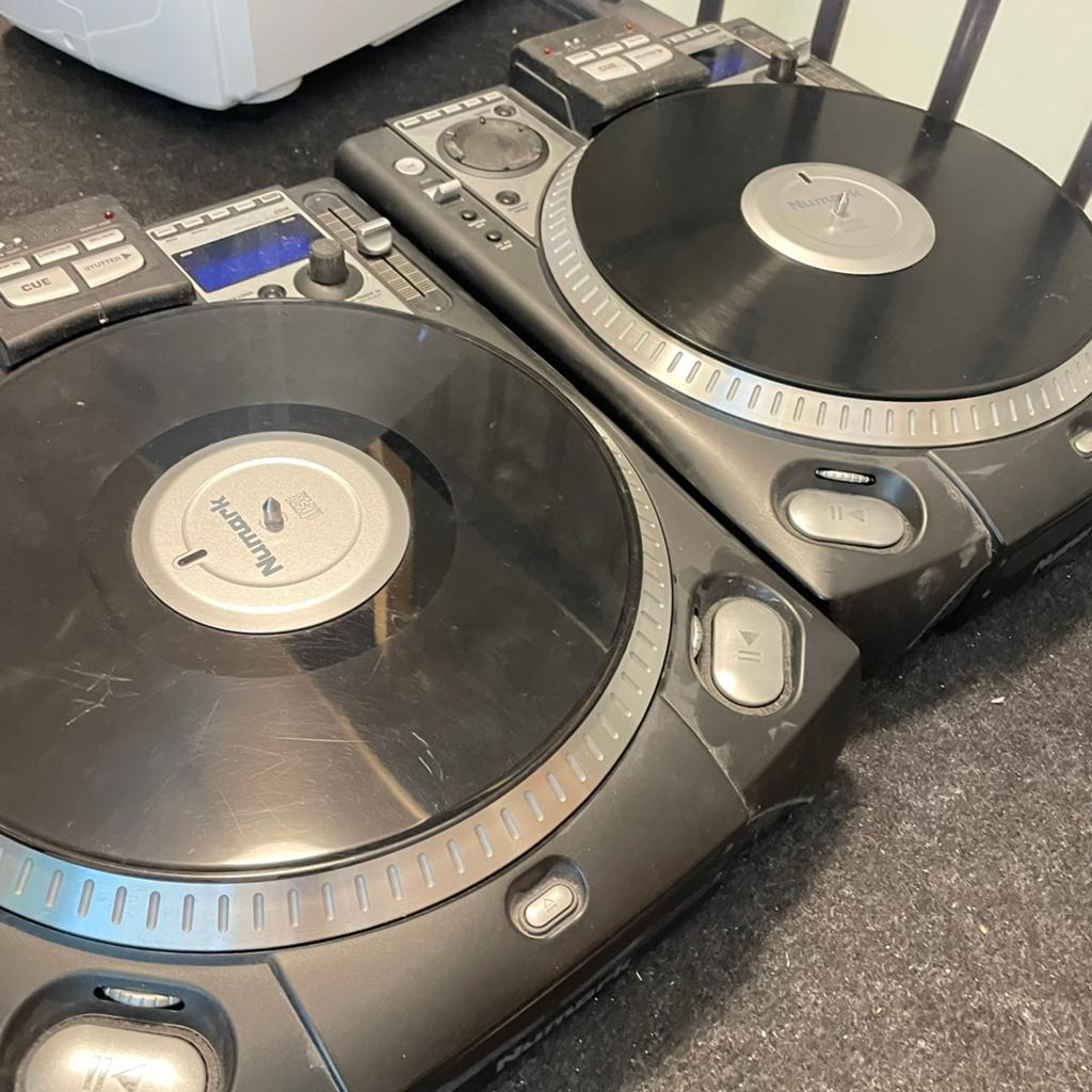 2x Numark CD-X CD Draaitalfels met echt draaiend vinyl, Ophalen, Gebruikt, Dj-set, Numark