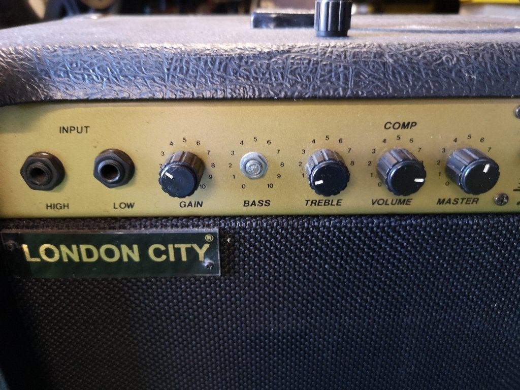 LONDON CITY COMBO VERSTERKER, Muziek en Instrumenten, Ophalen, Gebruikt, 50 tot 100 watt