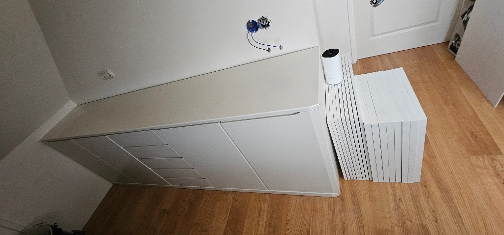 Gratis af te halen - Dressoir wit, Huis en Inrichting, Ophalen, Gebruikt, Met deur(en), 200 cm of meer