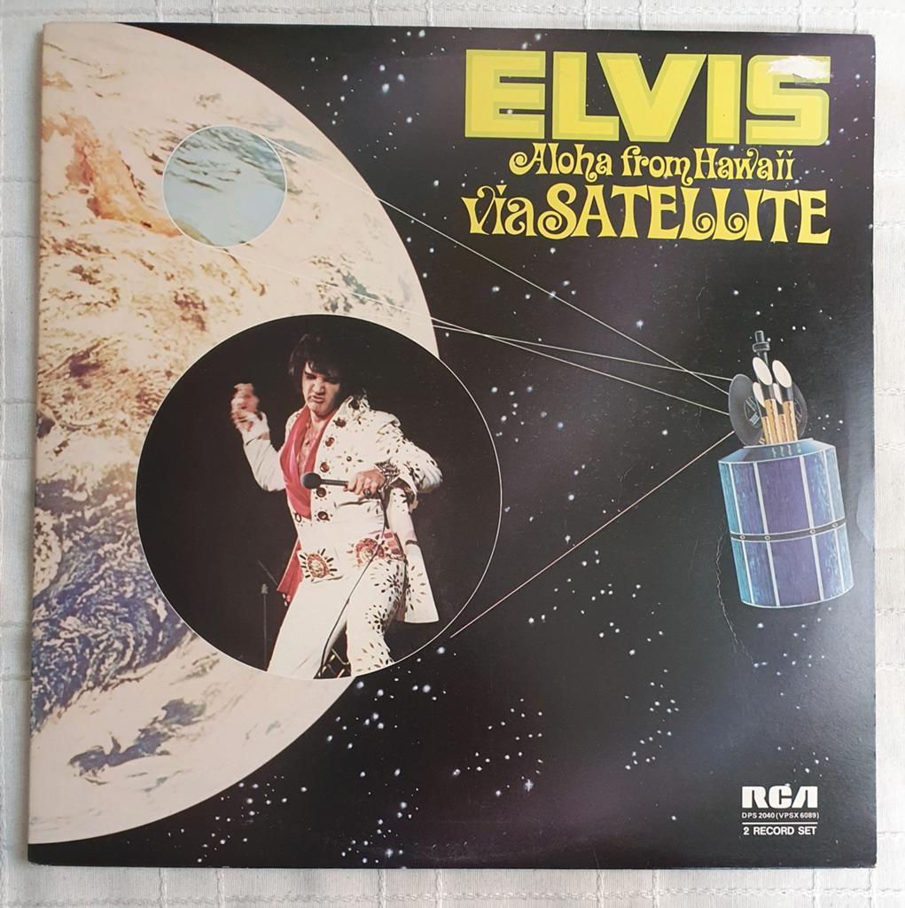 2LP Elvis Presley - Aloha from Hawaii via satellite, Inclusief insert, Verzenden, Zo goed als nieuw, 12 inch