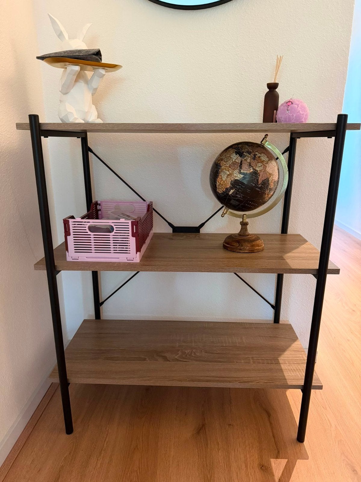 Wandrek/sidetable van JYSK, Ophalen, 50 tot 100 cm, Zo goed als nieuw, 25 tot 50 cm
