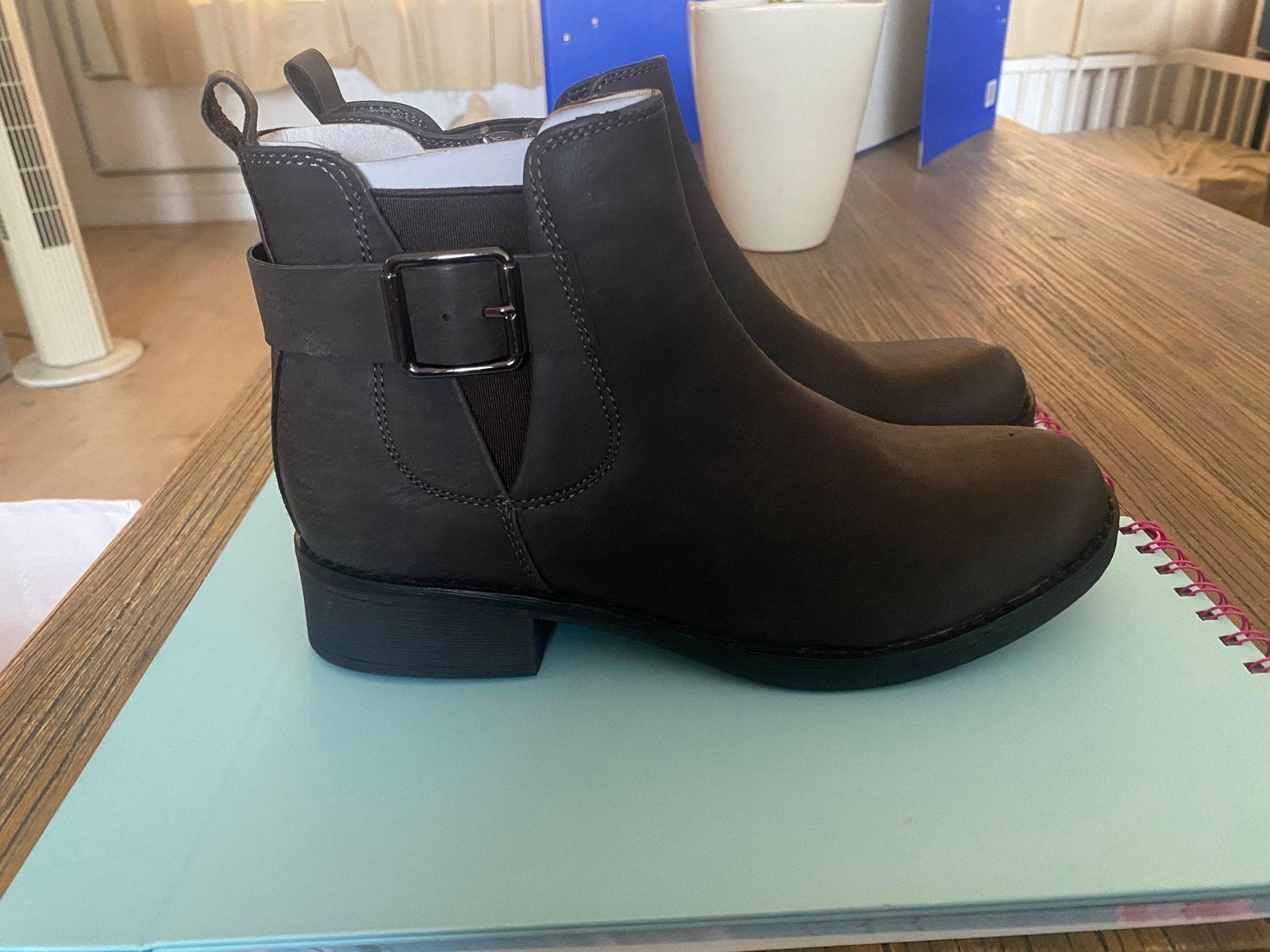 Nieuwe enkel laarsjes maat 38, Ophalen, Bruin, Lage of Enkellaarzen, Nieuw