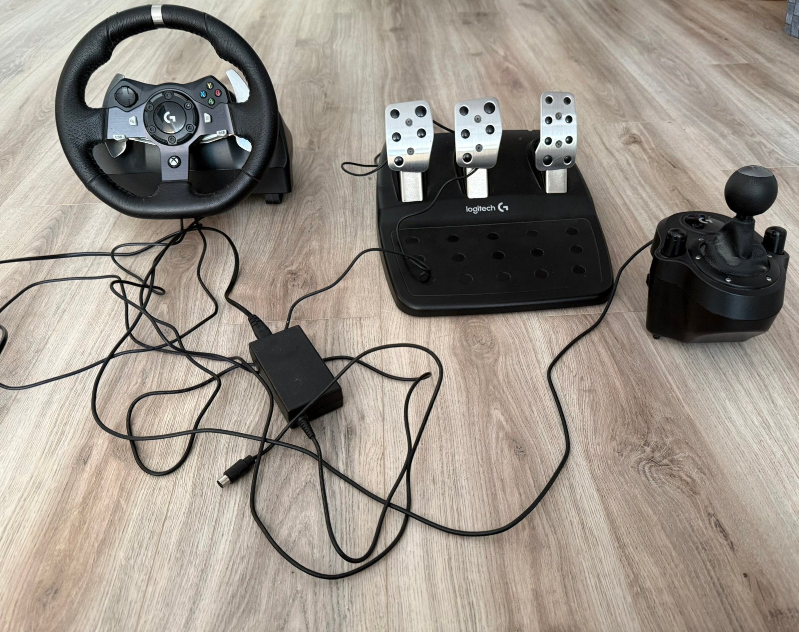 Logitech G920 sim-racing stuur met Logitech shifter, Ophalen, Zo goed als nieuw