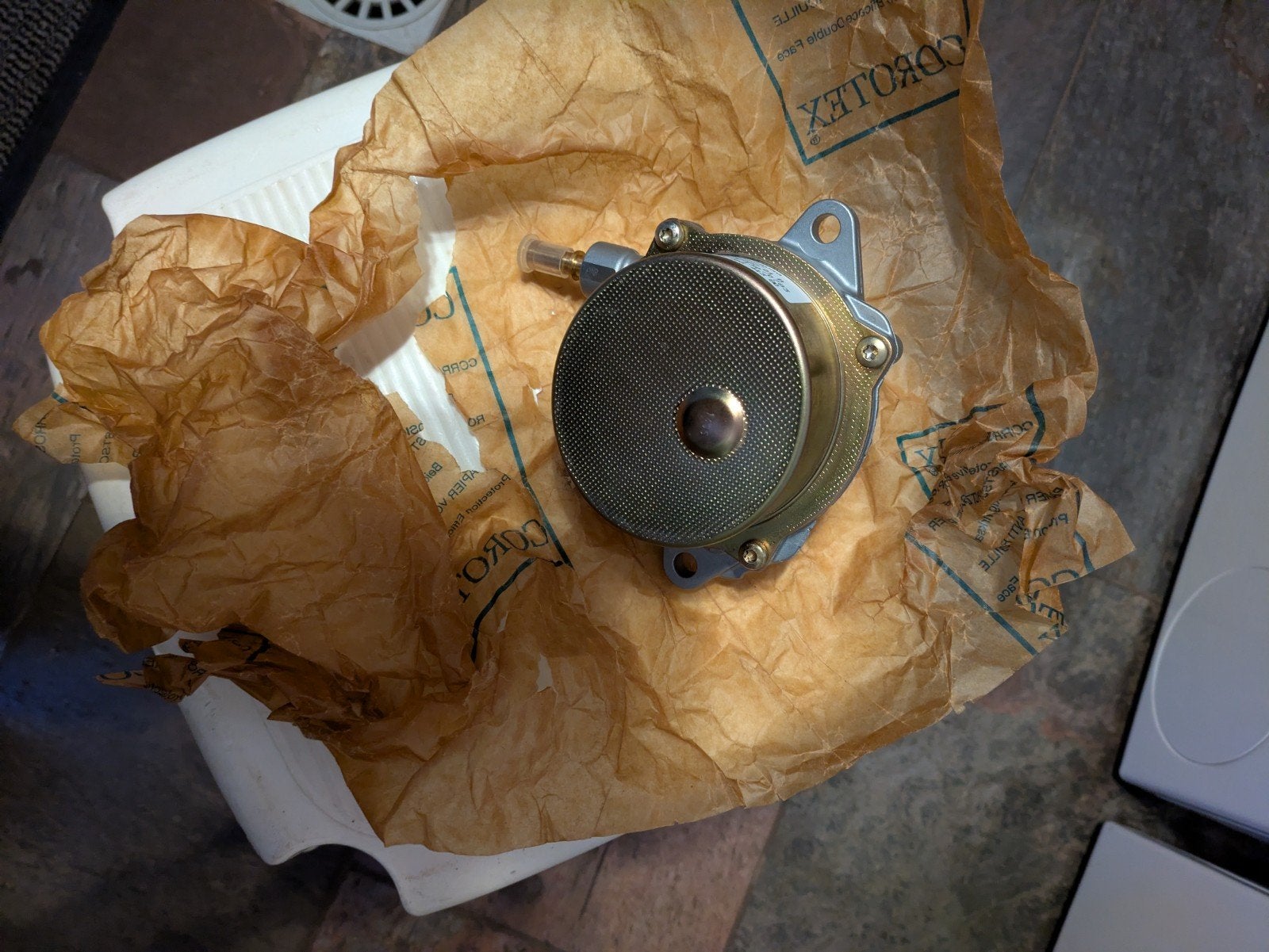 Originele vacuumpomp Citroen, Fiat, Peugeot (456567/Pierburg, Ophalen of Verzenden, Nieuw, Citroën