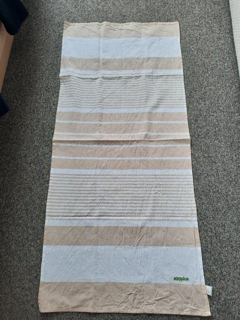 Haman Handdoek 150x 70 cm  Beige wit, Ophalen of Verzenden, Zo goed als nieuw, Beige, Handdoek