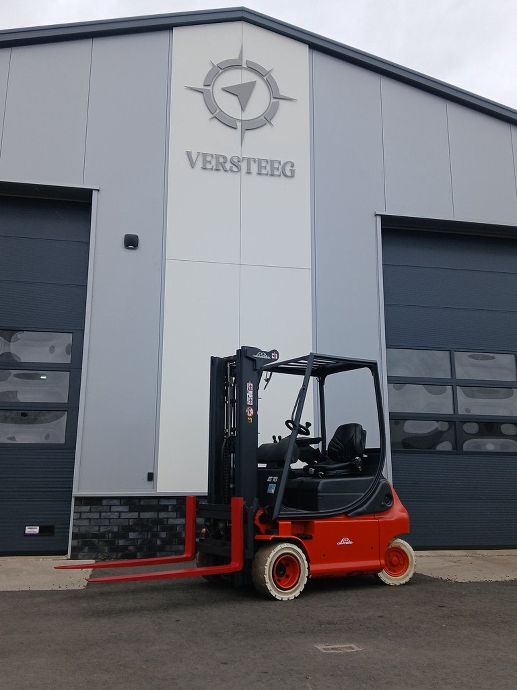 Linde E18 triplo met accu van 2020!, Linde, Heftruck, Info@linde-mh.de, 1000 tot 2000 kg