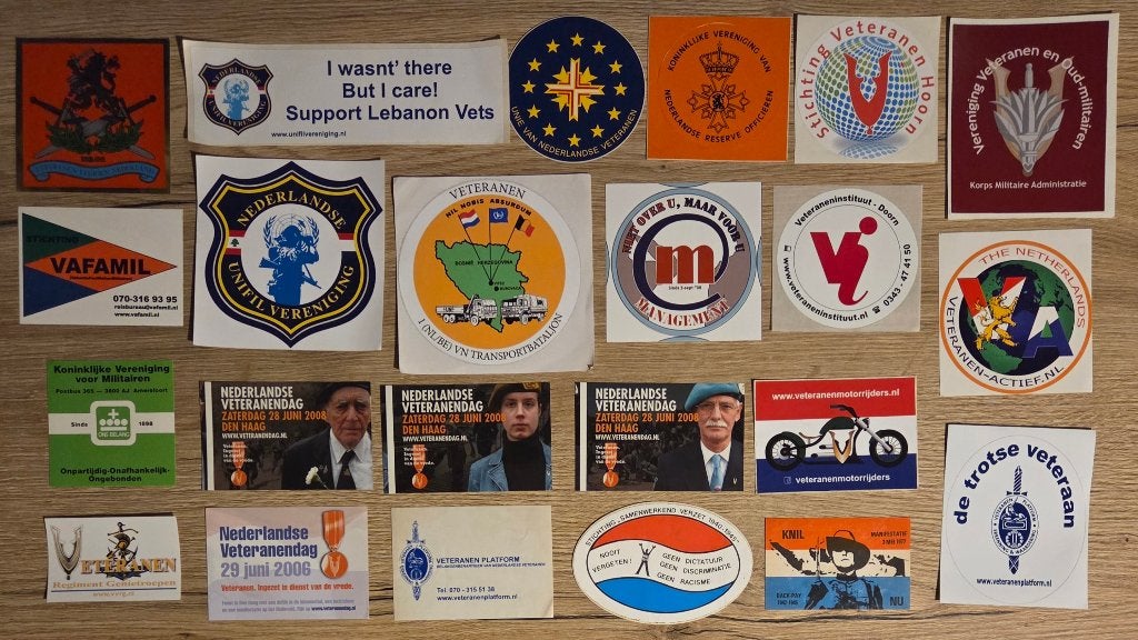 stickers Defensie/Landmacht 67, Ophalen of Verzenden, Zo goed als nieuw