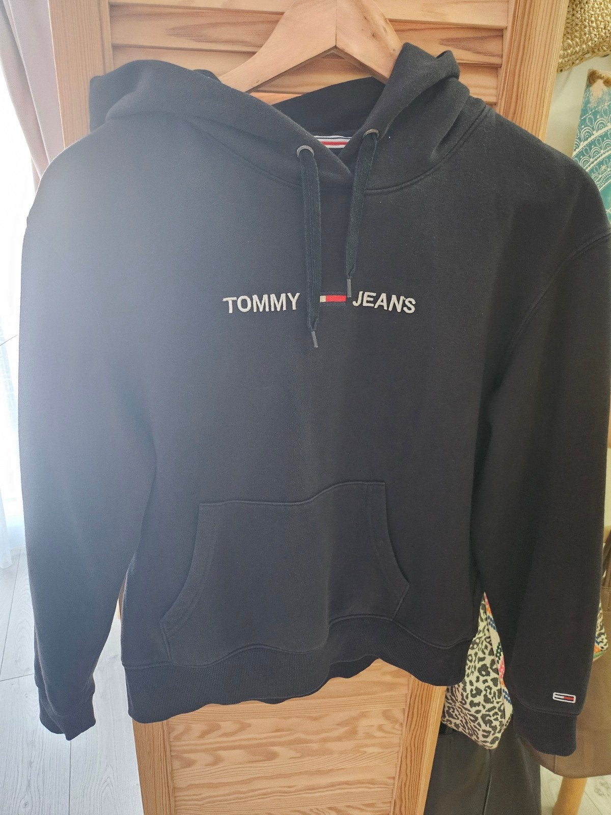 Tommy Jeans hoodie zwart met geborduurd logo - Maat XS, Kleding | Heren, Truien en Vesten, Zwart, Overige maten, Ophalen of Verzenden